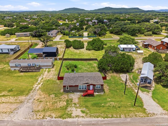 504 PRIVATE ROAD 1523, Bandera, TX 78003