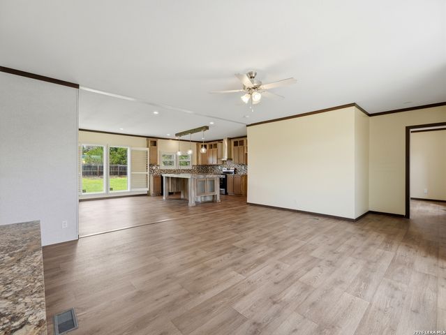 504 PRIVATE ROAD 1523, Bandera, TX 78003