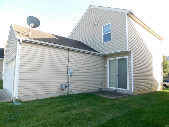 3942 Shepherds Run, Jeffersonville, IN 47130