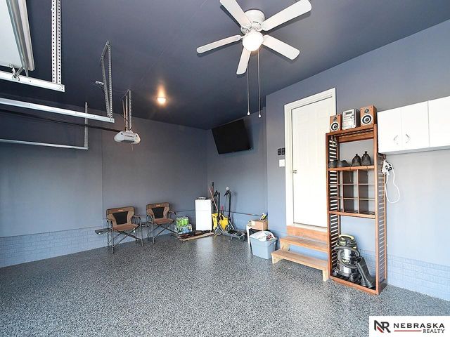 12011 S 212th Street, Gretna, NE 68028