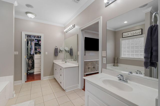 10 Denstone, Hattiesburg, MS 39402