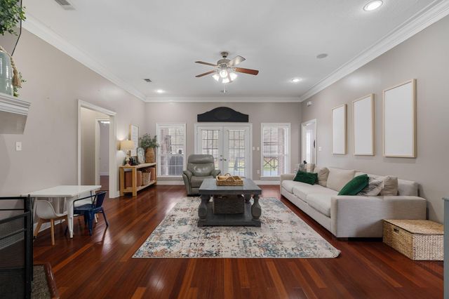 10 Denstone, Hattiesburg, MS 39402