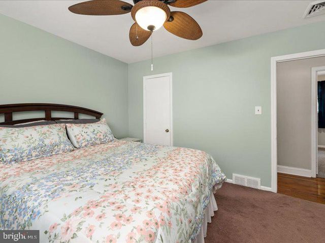 744 W 11TH ST, New Castle, DE 19720