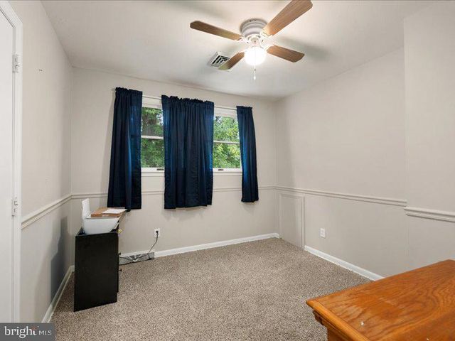 744 W 11TH ST, New Castle, DE 19720