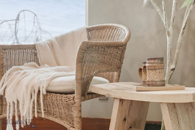 9670 Prairie Rd, Manhattan, MT 59741