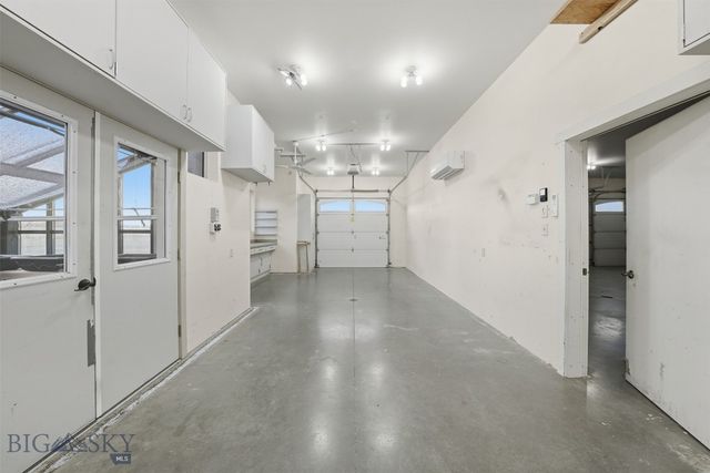 9670 Prairie Rd, Manhattan, MT 59741