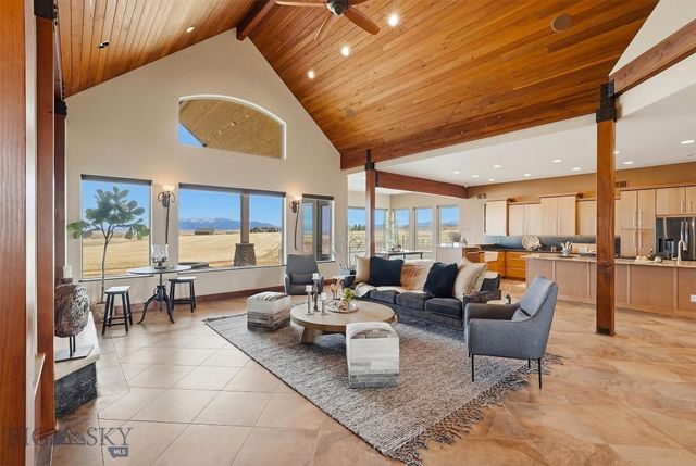 9670 Prairie Rd, Manhattan, MT 59741