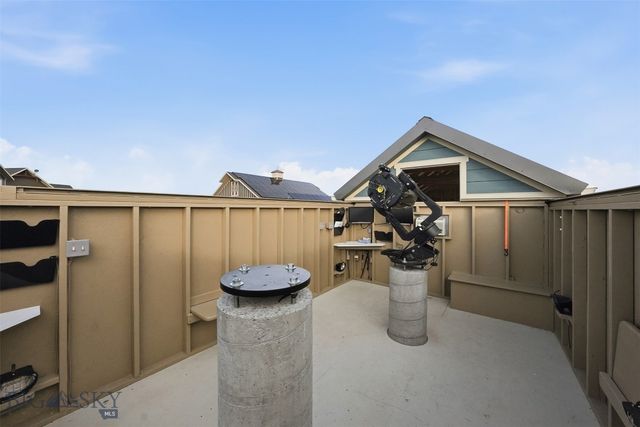 9670 Prairie Rd, Manhattan, MT 59741