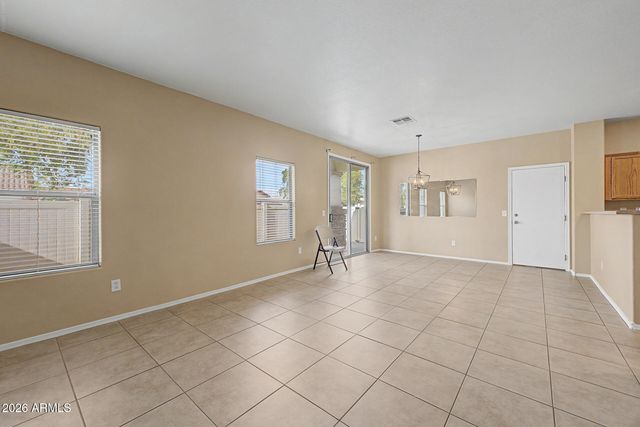 3891 E KENT Avenue, Gilbert, AZ 85296