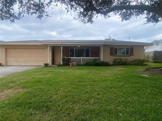 21 MAPLEWOOD AVENUE, Clearwater, FL 33765