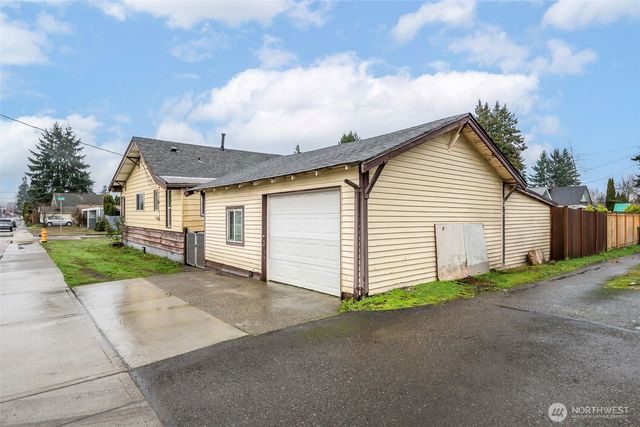 324 H Street SE, Auburn, WA 98002