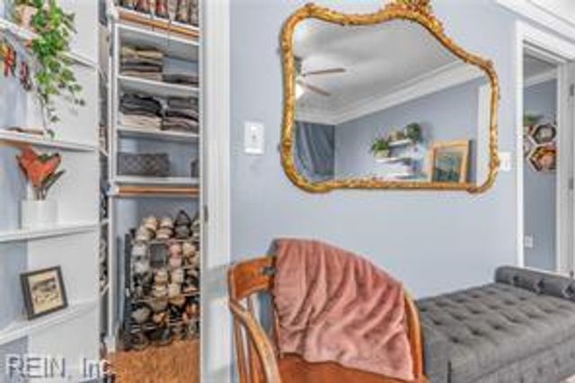 2402 Sunset DR, Chesapeake, VA 23323