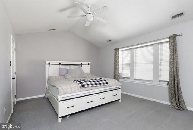 9 GALENA CT, Sicklerville, NJ 08081