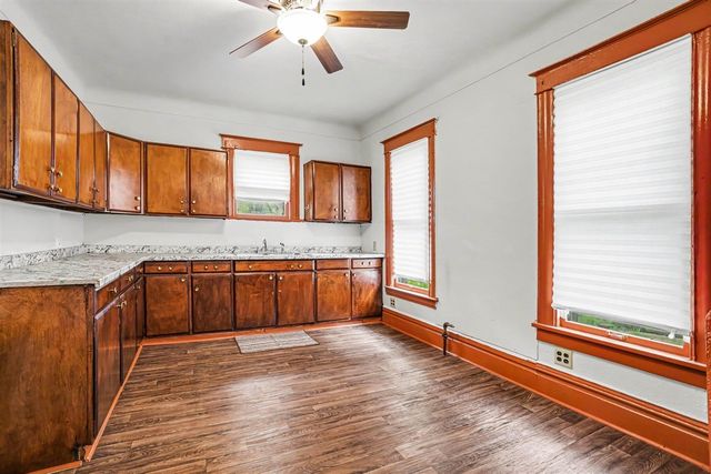1216 N Park Street, Kalamazoo, MI 49007