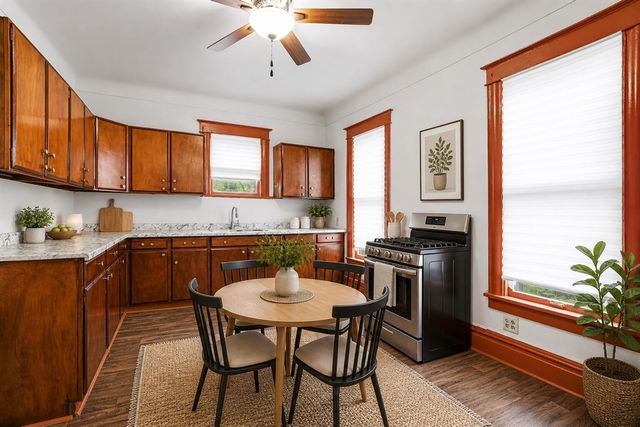 1216 N Park Street, Kalamazoo, MI 49007