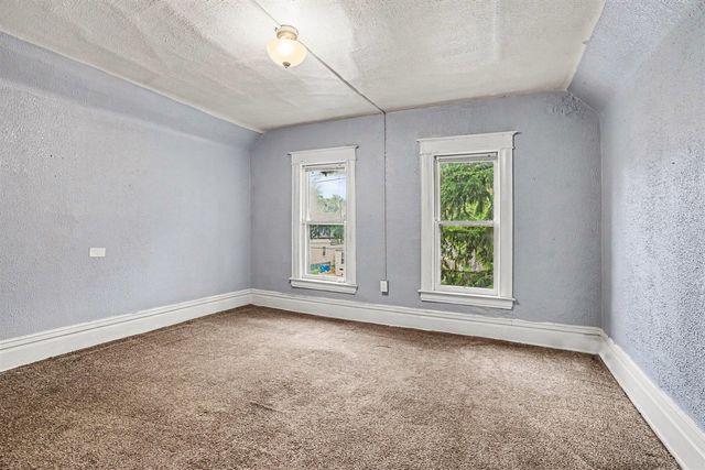 1216 N Park Street, Kalamazoo, MI 49007