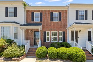 1707 Stroll Circle, Fuquay Varina, NC 27526