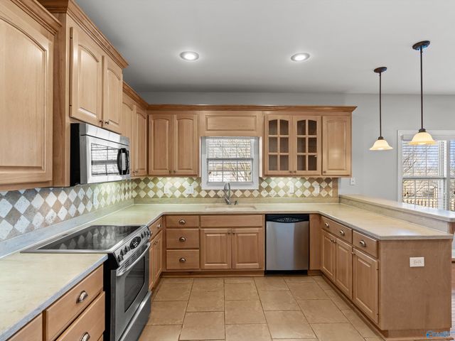 4502 Stone Park Circle, Owens Cross Roads, AL 35763