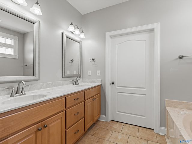 4502 Stone Park Circle, Owens Cross Roads, AL 35763