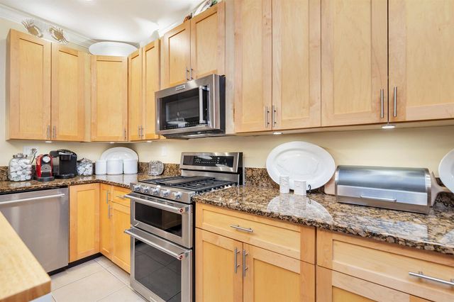 219 N L Street 111, Lake Worth Beach, FL 33460