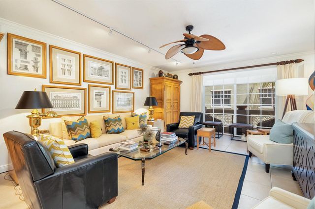 219 N L Street 111, Lake Worth Beach, FL 33460