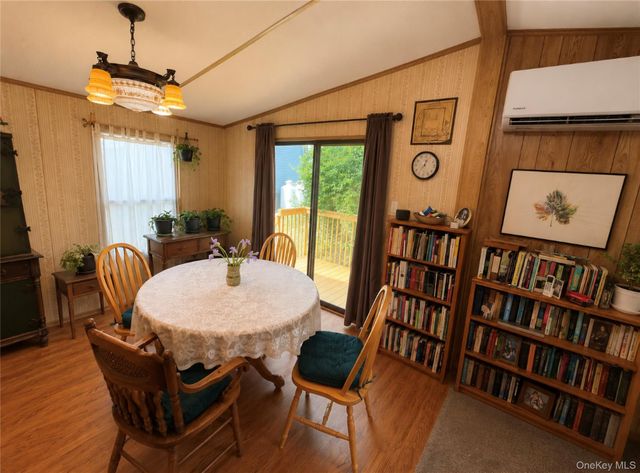 18 Square Hill Road 80, New Windsor, NY 12553