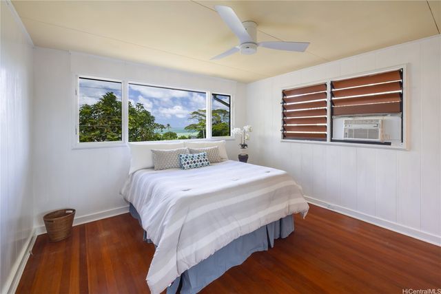 47-220 Kamehameha Highway, Kaneohe, HI 96744