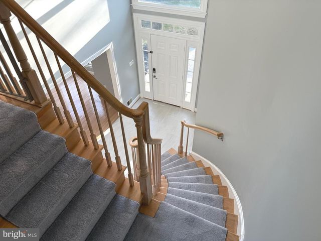 5 NOCTURNE CT, Rockville, MD 20850