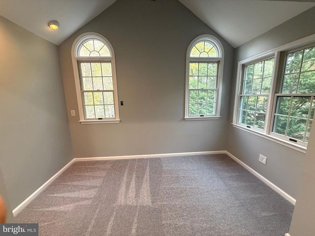 5 NOCTURNE CT, Rockville, MD 20850