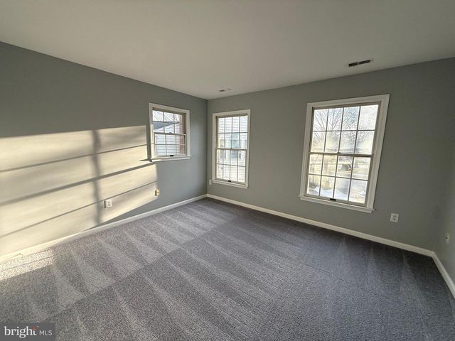 5 NOCTURNE CT, Rockville, MD 20850