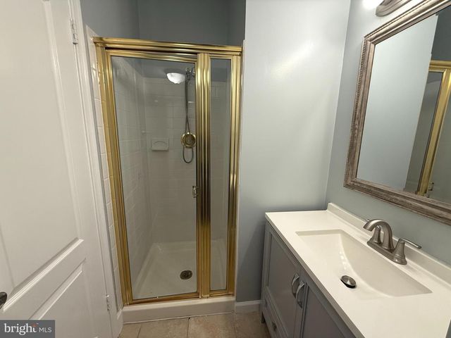 5 NOCTURNE CT, Rockville, MD 20850