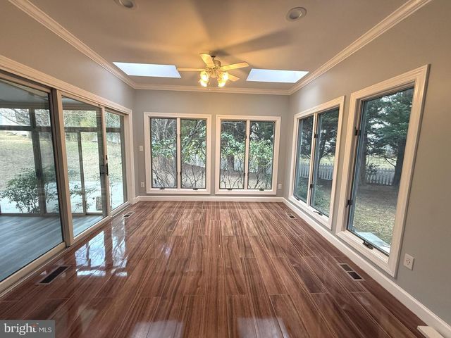 5 NOCTURNE CT, Rockville, MD 20850