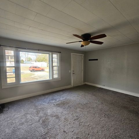 1005 Pace Avenue, Mt Vernon, IL 62864