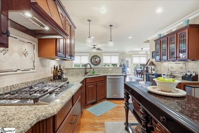 18 Redwing Court, Greer, SC 29651