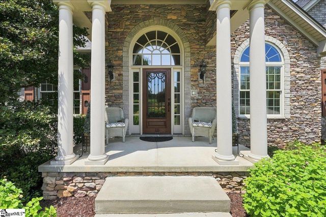 18 Redwing Court, Greer, SC 29651