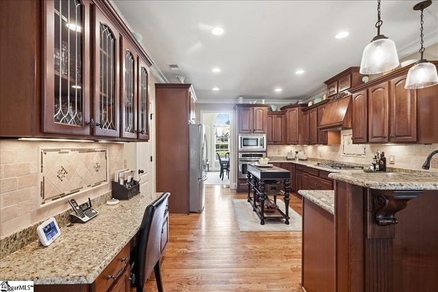 18 Redwing Court, Greer, SC 29651