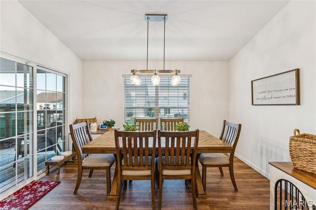 135 Prairie Vista Court, St Charles, MO 63301