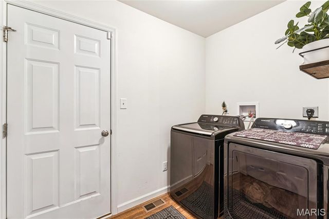 135 Prairie Vista Court, St Charles, MO 63301