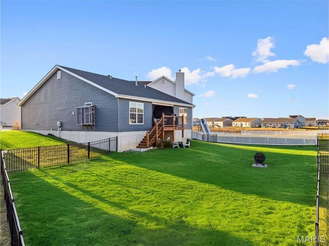 135 Prairie Vista Court, St Charles, MO 63301