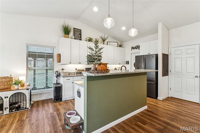 135 Prairie Vista Court, St Charles, MO 63301