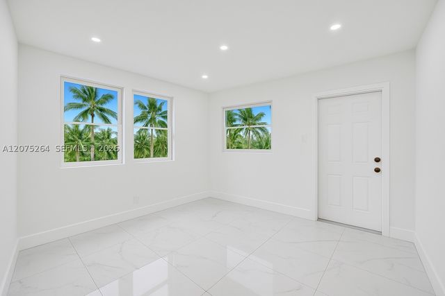 105 NW 14th Way 0, Dania Beach, FL 33004