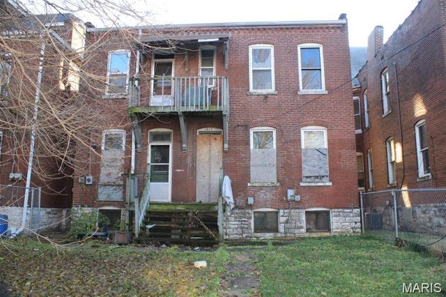 3225 Greer Avenue, St Louis, MO 63107