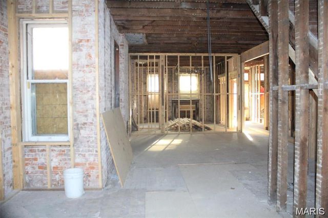 3225 Greer Avenue, St Louis, MO 63107