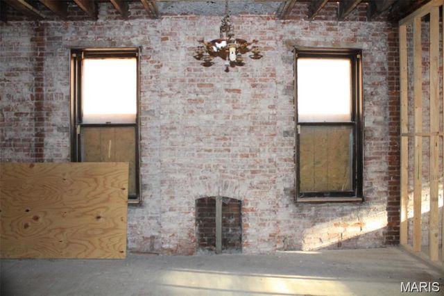 3225 Greer Avenue, St Louis, MO 63107