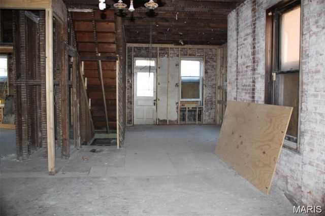 3225 Greer Avenue, St Louis, MO 63107