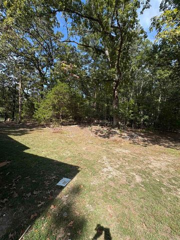 2301 Beauchamp Road, Little Rock, AR 72210