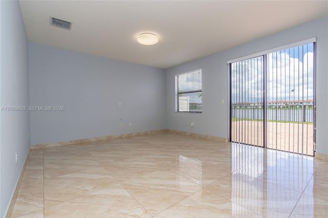 3364 W 103rd Ter, Hialeah, FL 33018