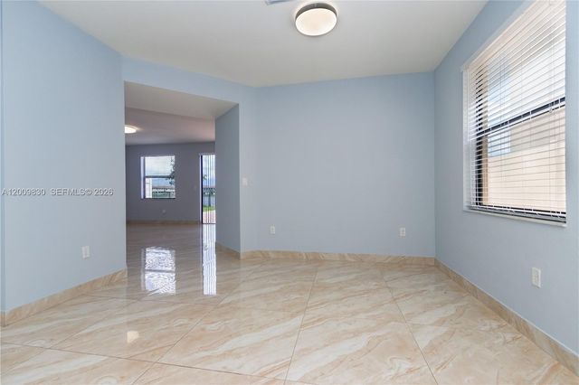 3364 W 103rd Ter, Hialeah, FL 33018