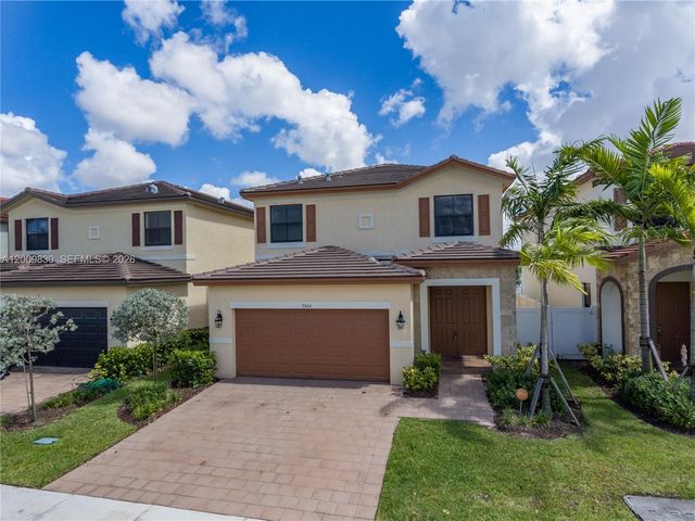 3364 W 103rd Ter, Hialeah, FL 33018