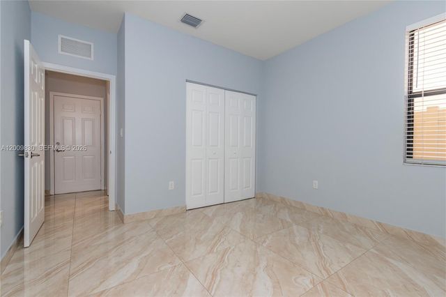 3364 W 103rd Ter, Hialeah, FL 33018